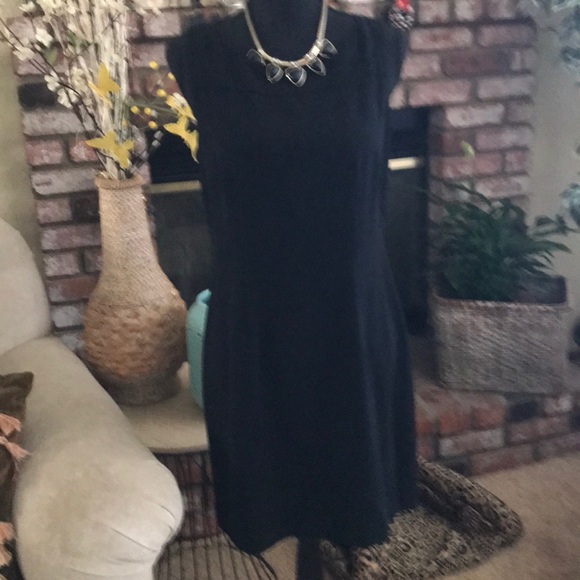 Caren Desiree Company Dresses & Skirts - Sleeveless Simple Black Dress by CDC